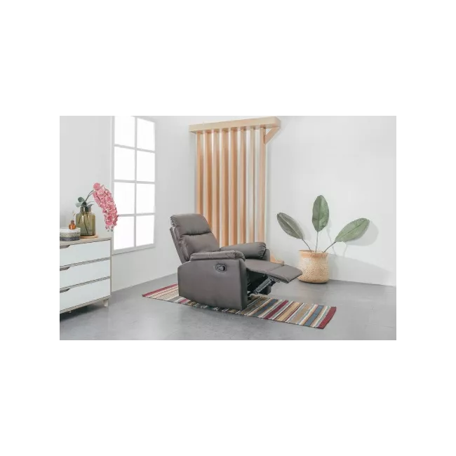 Munissez-vous d’un fauteuil releveur pour soigner vos douleurs dorsales Munissez-vous d’un fauteuil releveur pour soigner vos douleurs dorsales