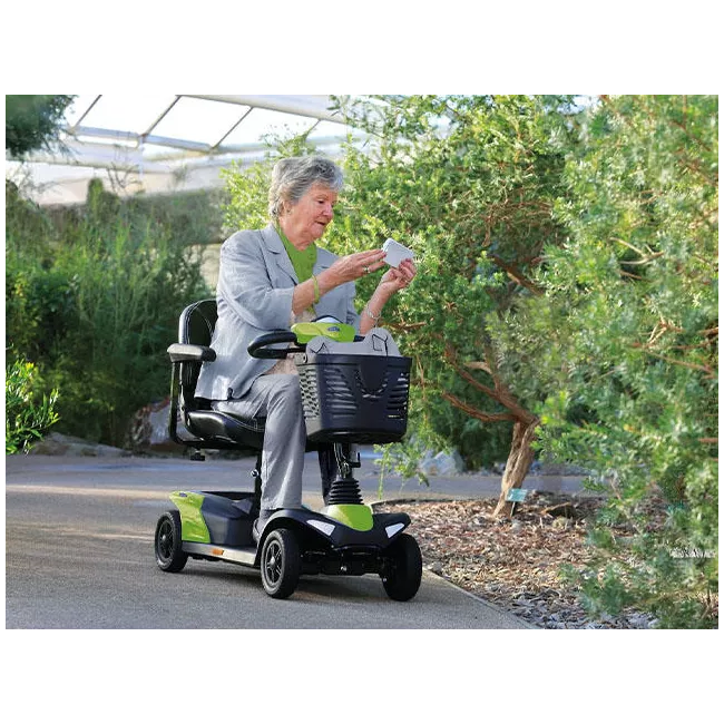 3 profils, 3 scooters : trouvez celui qui vous correspond 3 profils, 3 scooters : trouvez celui qui vous correspond