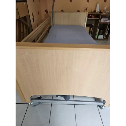 Lit médicalisé électrique d'occasion – Gamme Classique (90 x 200 cm) – Hauteur variable
