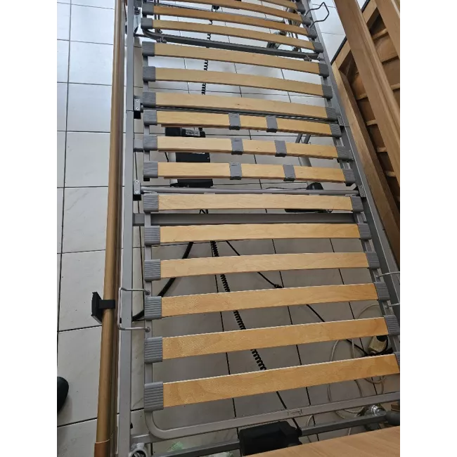 Lit médicalisé électrique d'occasion – Gamme Classique (90 x 200 cm) – Hauteur variable