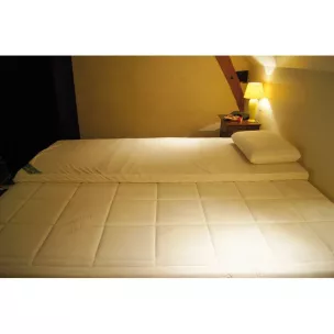 Sur-matelas à mémoire de forme Vegelya